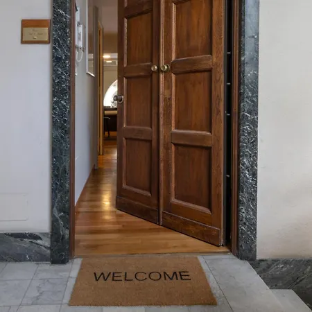 Bed & Books By Wonderful Italy Turin