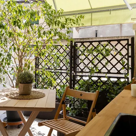 Bed & Books By Wonderful Italy Turin