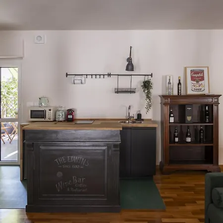 Bed & Books By Wonderful Italy * Turin