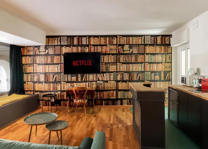 Bed & Books By Wonderful Italy Διαμέρισμα