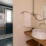 Bed & Books By Wonderful Italy Διαμέρισμα Τορίνο